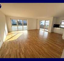 Moderne helle 4 Zimmer mit großem Süd-West-Balkon, Einbauküche, 2 Bäder, Abstellräume, TG-Platz - Liederbach