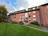 Hausansicht - 3 Zimmer Etagenwohnung zur Miete in Flensburg