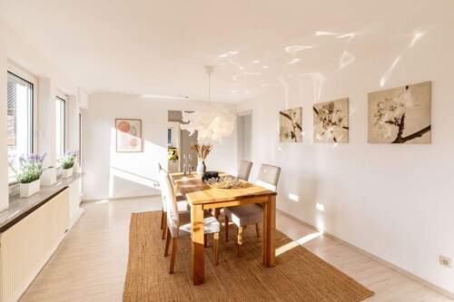 Esszimmer - Etagenwohnung mit 139,00 m² in Neuss zum Kaufen