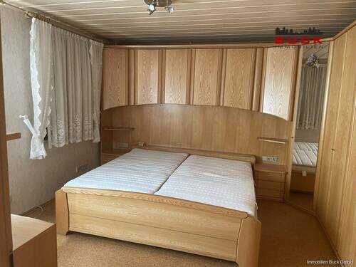 Schlafzimmer - 6 Zimmer Doppelhaushälfte in Geislingen an der Steige