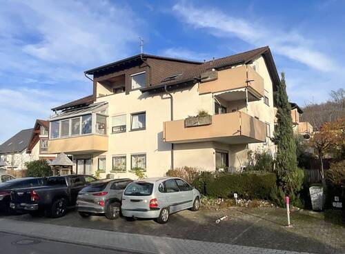 Ansicht von der Straße - 5 Zimmer Etagenwohnung in Bad Bellingen