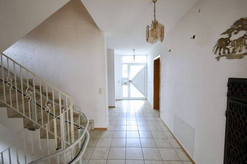 Eingang - 4 Zimmer Einfamilienhaus zum Kaufen in Malsch