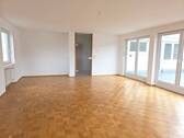 OG 1 heller Wohn-Eßbereich mit Zugang zur Dachterrasse (3)_#155943 - Mehrfamilienhaus, Wohnhaus mit 367,00 m² in Würzburg zum Kaufen