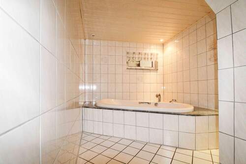 Badezimmer EG - 