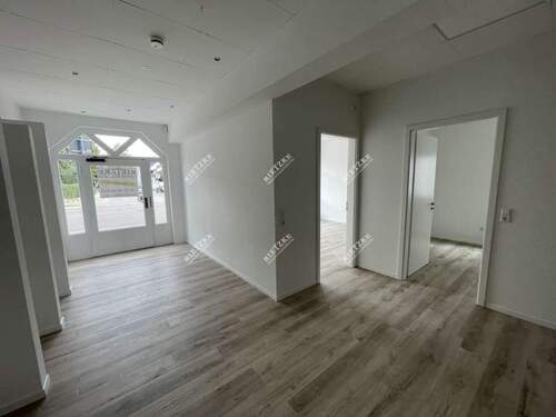 ARI-10952-EG-UG-Eingang-Buero- - Etagenwohnung mit 104,50 m&sup2; in Asperg zum Kaufen