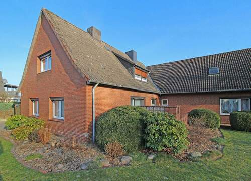 Straßenansicht - 1 Zimmer Mehrfamilienhaus, Wohnhaus zum Kaufen in Wahlstedt