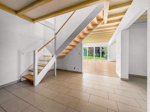 Whg.1-Treppenaufgang - 