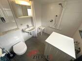 8- Badezimmer OG - 