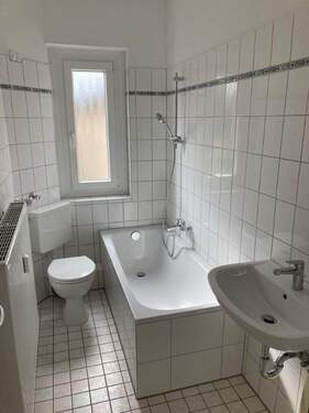 Bad - Etagenwohnung mit 63,30 m² in Bremerhaven zur Miete