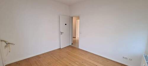 Raum 1 - 3 Zimmer Büro zur Miete in Freiburg im Breisgau