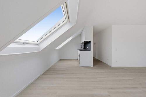 Wohn- u. Essbereich - 2 Zimmer Etagenwohnung in Karlsruhe/Neureut