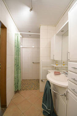 Badezimmer - EG - 