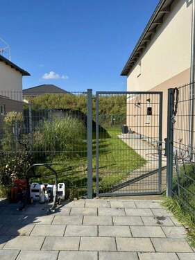 Gartentor - 5 Zimmer Doppelhaushälfte in Schöneiche