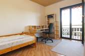 Zimmer 2 im Obergeschoss - 