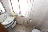 ... WC mit Fenster... - 