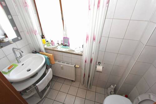 ... WC mit Fenster... - 