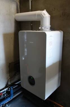 neue Bosch Heizungsanlage Ladenfläche - 