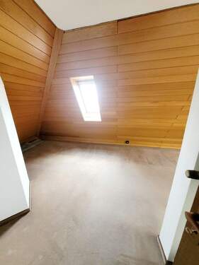 Schlafzimmer DG.jpg - 