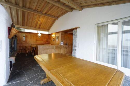 Gemütliches Esszimmer - 