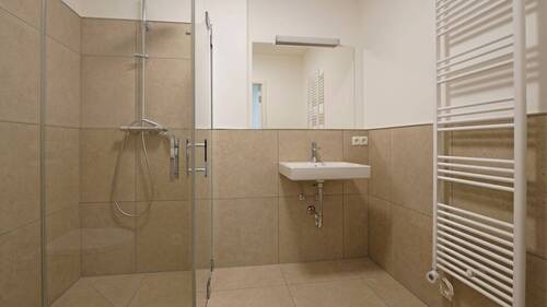 M1500_10 Bad - Etagenwohnung mit 74,20 m&sup2; in Vechta zur Miete