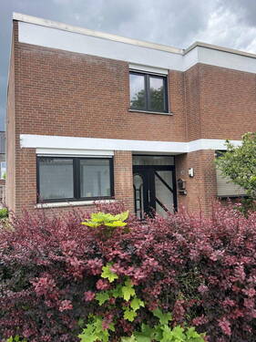Bild 3 - 4 Zimmer Reihenendhaus in Moers