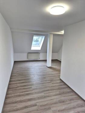 20250918_111147[1].jpg - 