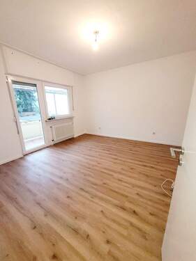 Schlafzimmer - Etagenwohnung mit 85,90 m&sup2; in Mülheim-Kärlich zur Miete