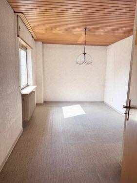 Schlafzimmer - 5 Zimmer Einfamilienhaus in St. Ingbert