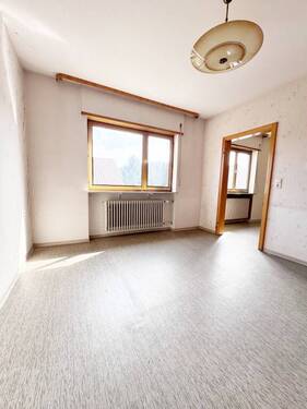 Schlafzimmer - Einfamilienhaus mit 115,00 m&sup2; in St. Ingbert zum Kaufen