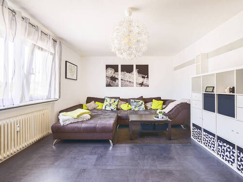 Wohnzimmer Ansicht 2 - 3 Zimmer Etagenwohnung zum Kaufen in Malsch