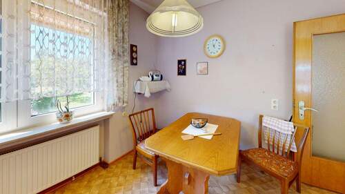 Küche EG - 7 Zimmer Mehrfamilienhaus, Wohnhaus in Calden