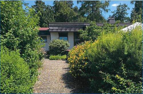 Haus Ansicht - 7 Zimmer Einfamilienhaus zum Kaufen in Singen