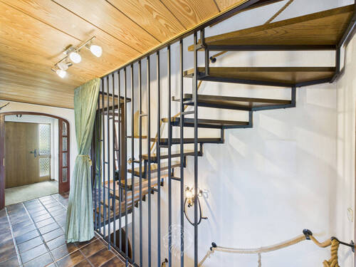 Eingangsbereich EG - 8 Zimmer Einfamilienhaus zum Kaufen in Kreuzwertheim