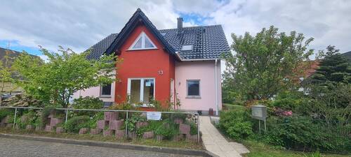 Außenansicht - 5 Zimmer Einfamilienhaus zum Kaufen in Bastorf