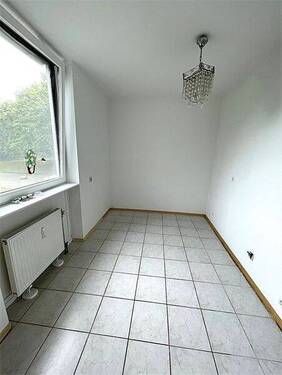 Küche - 2 Zimmer Etagenwohnung zum Kaufen in Mainz-Finthen