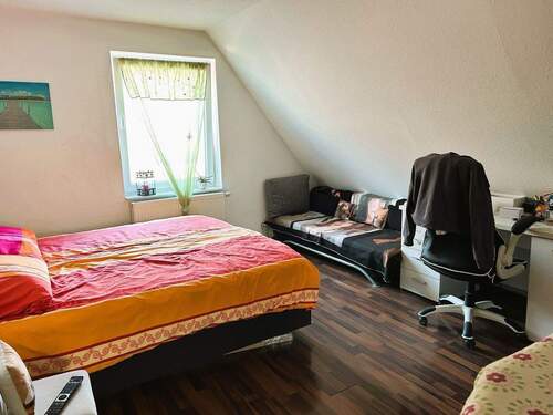 Schlaf-/Kinderzimmer - 