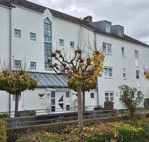 Schöne 4-Zi.-DG-WOHNUNG mit Balkon u. TG-Stellpl., Nähe Stadtplatz EGGENFELDEN (vermietet)