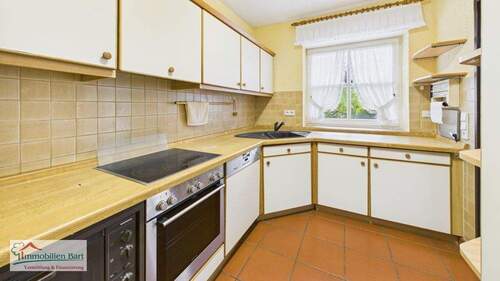 Küche Whg im EG - 1 Zimmer Einfamilienhaus in Losheim am See / Hausbach