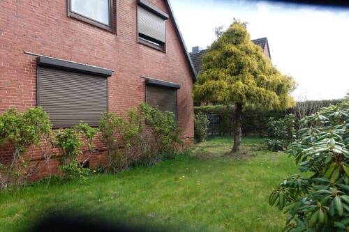 Ansicht vorn - EFH mit Ausbaupotential in familienfreundlicher Lage