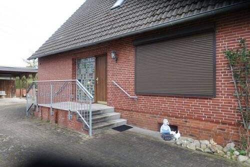 Hauseingang - 4 Zimmer Einfamilienhaus in Rellingen-Egenbüttel