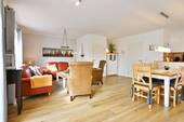 Wohn-und Essbereich - 