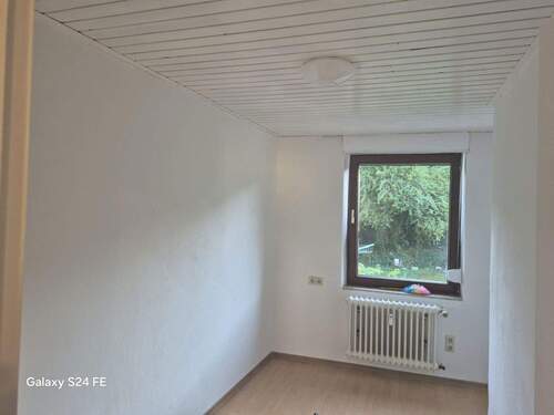 Schlafzimmer 1 - Wohnung 3 ZKB ???????? Garten Parkplatz Pirmasens