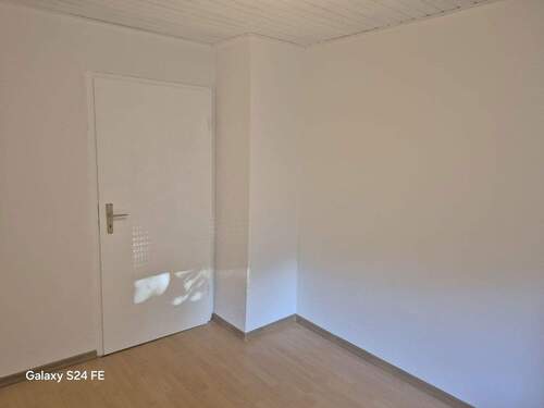 Schlafzimmer 2 - 3 Zimmer Etagenwohnung in Pirmasens