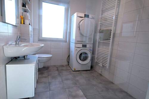 EG Badezimmer 1 - 