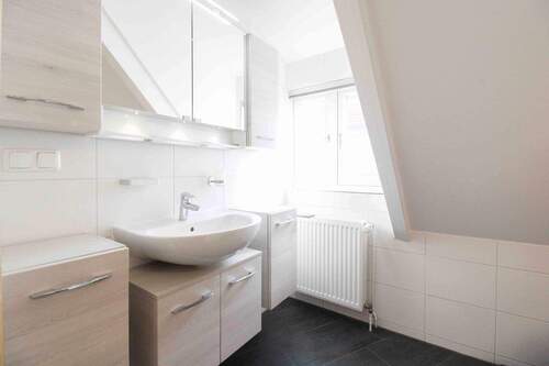 Badezimmer Ansicht 1 - 