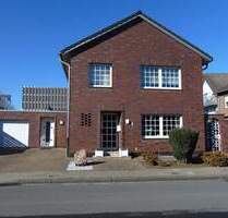 „Viel Platz für große Träume – teilmodernisiert und voller Potenzial“ - Bedburg Kaster