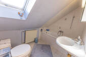 Badezimmer - Dachgeschoss - 