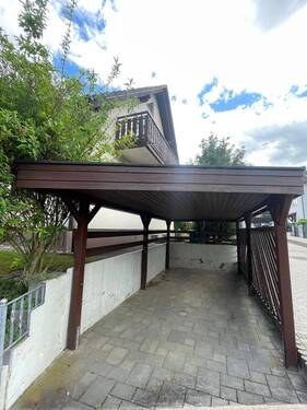 Carport.jpeg - 8 Zimmer Einfamilienhaus zum Kaufen in Fürth