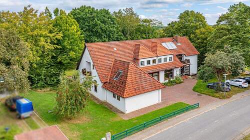 Drohnenaufnahme - 1 Zimmer Einfamilienhaus zum Kaufen in Hummelfeld / Fellhorst