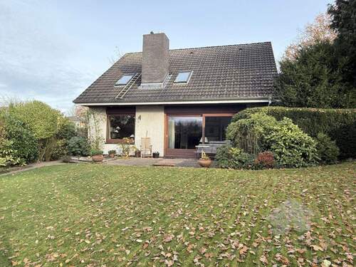 Hausansicht vom Garten - 